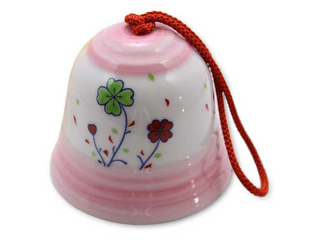 プレゼント・ギフトにやきもの（焼き物 陶磁器）オリジナルのアクセサリー・小物雑貨 有田焼風鈴 ピンク巻クローバー